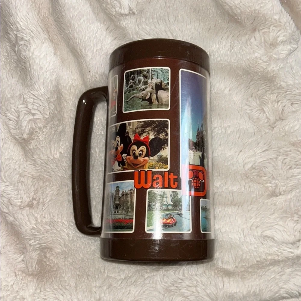 Vintage Disney World Brown Mug Set